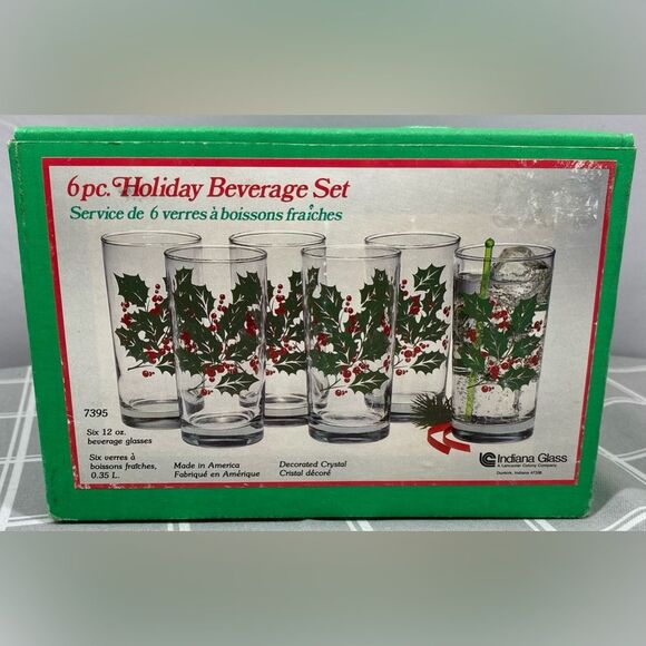 Vtg Holiday Beverage Set Holly Berries Leaves Indiana Glass Christmas Drinkware - Picture 2 of 9